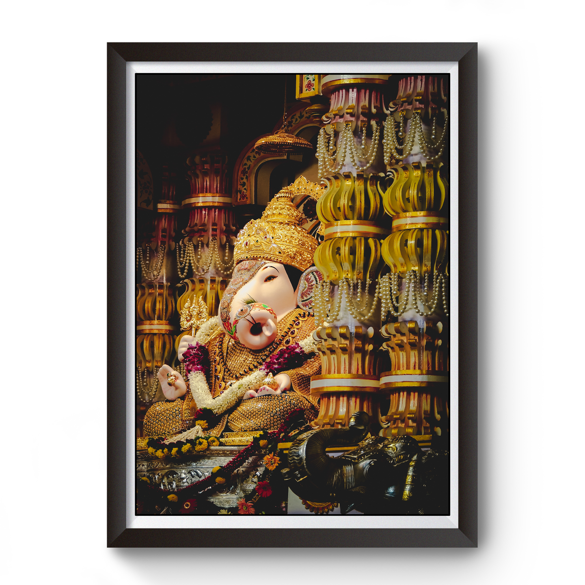 Shri Dagadu Sheth Halwai Ganpati Bappa Black Photot Frame